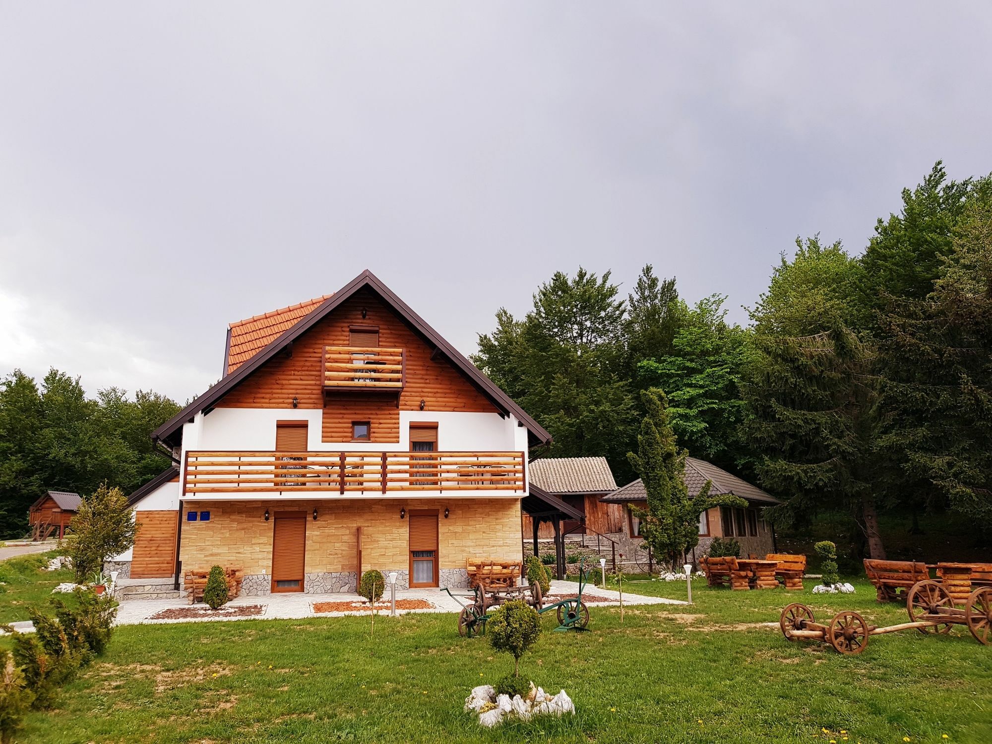 Guesthouse Green Valley Плитвицкие озёра Экстерьер фото